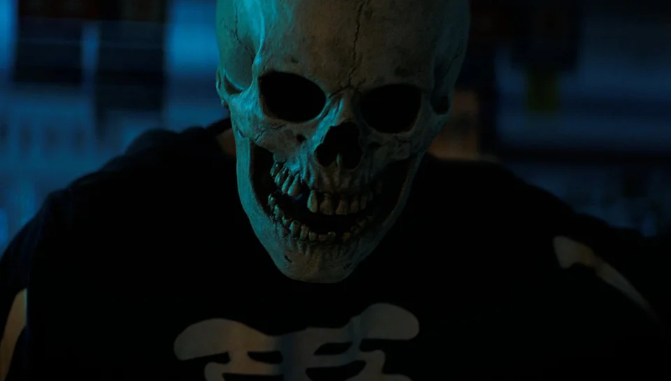 10 films d'horreur à voir absolument pour Halloween : frissons garantis sous la couverture