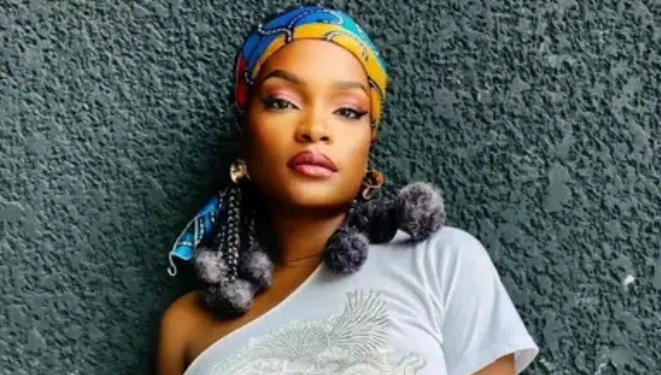 QUEEN FUMI EN CONCERT LIVE : UNE NUIT DE MUSIQUE ET DE PASSION À COTONOU